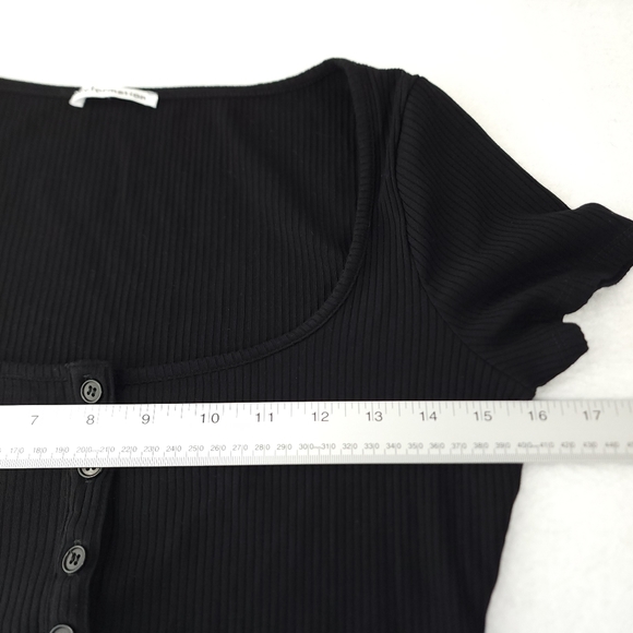 Reformation Black Ribbed Crop Top - Picture 7 of 8